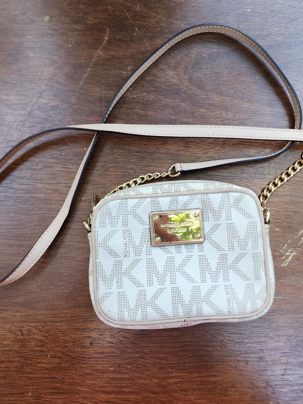 Michael Kors Jet Set Small Signature Logo Camera Crossbody Bag Vanilla Cream